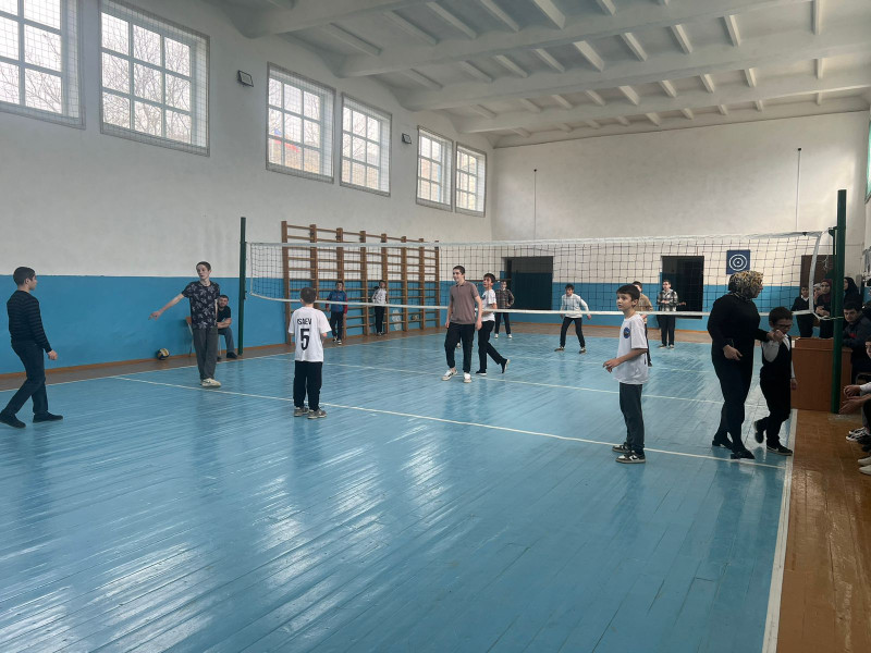 Соревнования по волейболу ко Дню защитника Отечества.